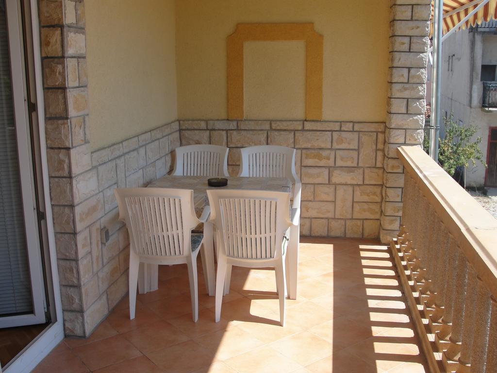 Apartments Lalic Vodice Esterno foto
